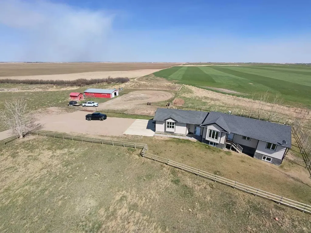 142081 Rr 192 Rural Taber M.d. Of AB T0K 0V0