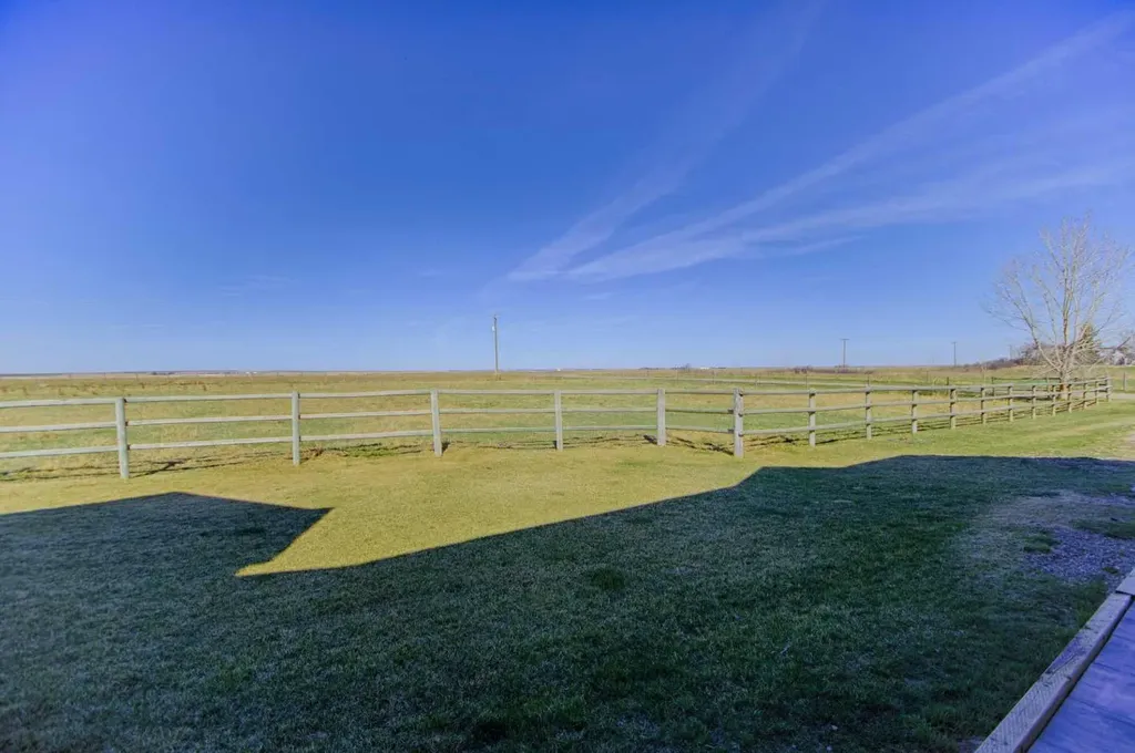 142081 Rr 192 Rural Taber M.d. Of AB T0K 0V0
