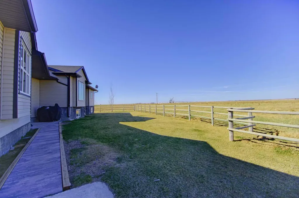 142081 Rr 192 Rural Taber M.d. Of AB T0K 0V0