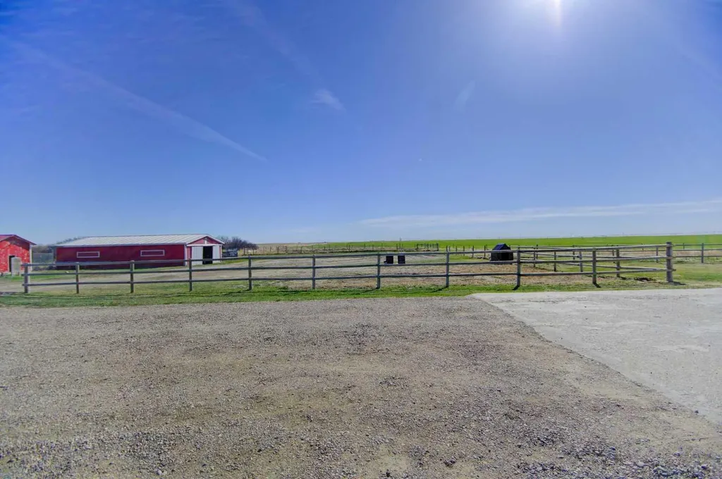 142081 Rr 192 Rural Taber M.d. Of AB T0K 0V0