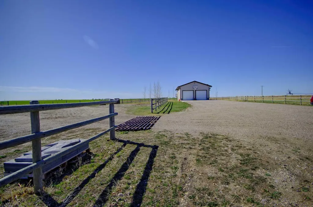 142081 Rr 192 Rural Taber M.d. Of AB T0K 0V0