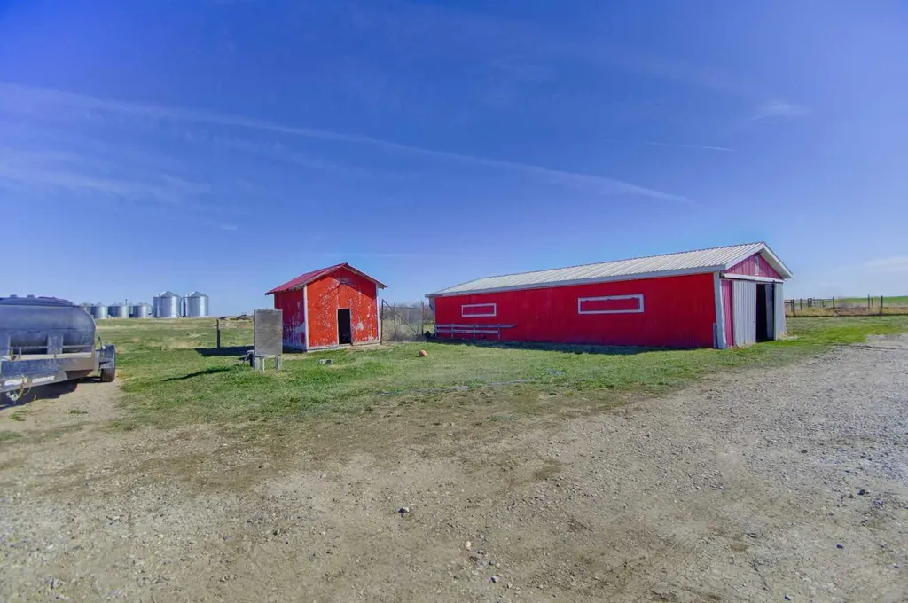 142081 Rr 192 Rural Taber M.d. Of AB T0K 0V0