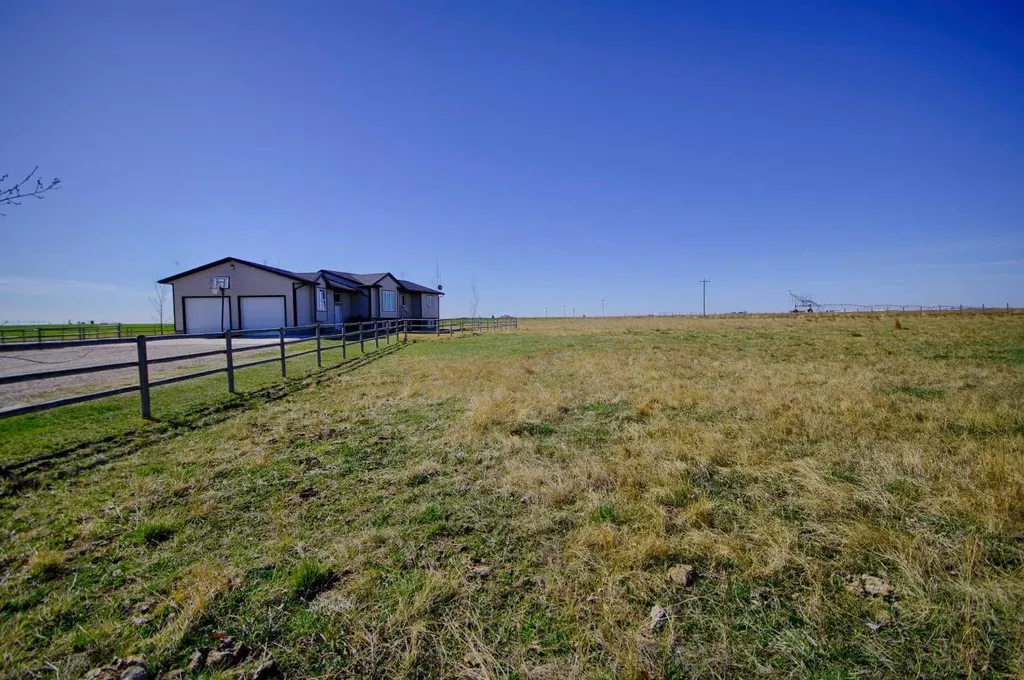 142081 Rr 192 Rural Taber M.d. Of AB T0K 0V0