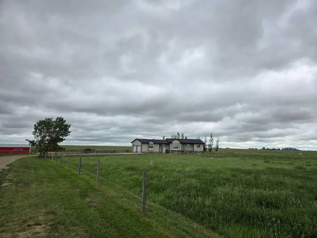 142081 Rr 192 Rural Taber M.d. Of AB T0K 0V0