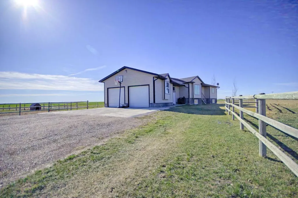 142081 Rr 192 Rural Taber M.d. Of AB T0K 0V0