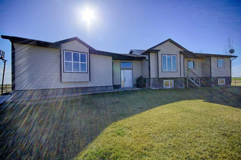 142081 Rr 192 Rural Taber M.d. Of AB T0K 0V0