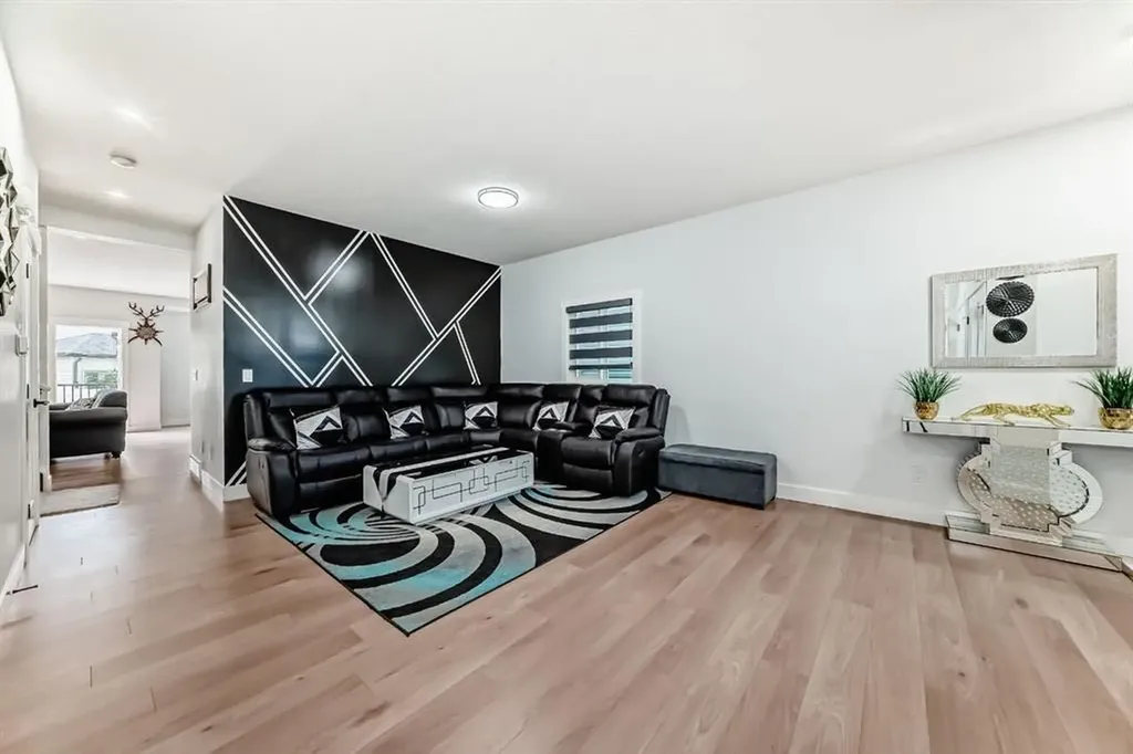 127 Saddlecrest Grove NE Calgary AB T3J2K3