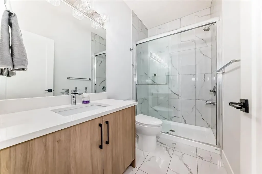 127 Saddlecrest Grove NE Calgary AB T3J2K3