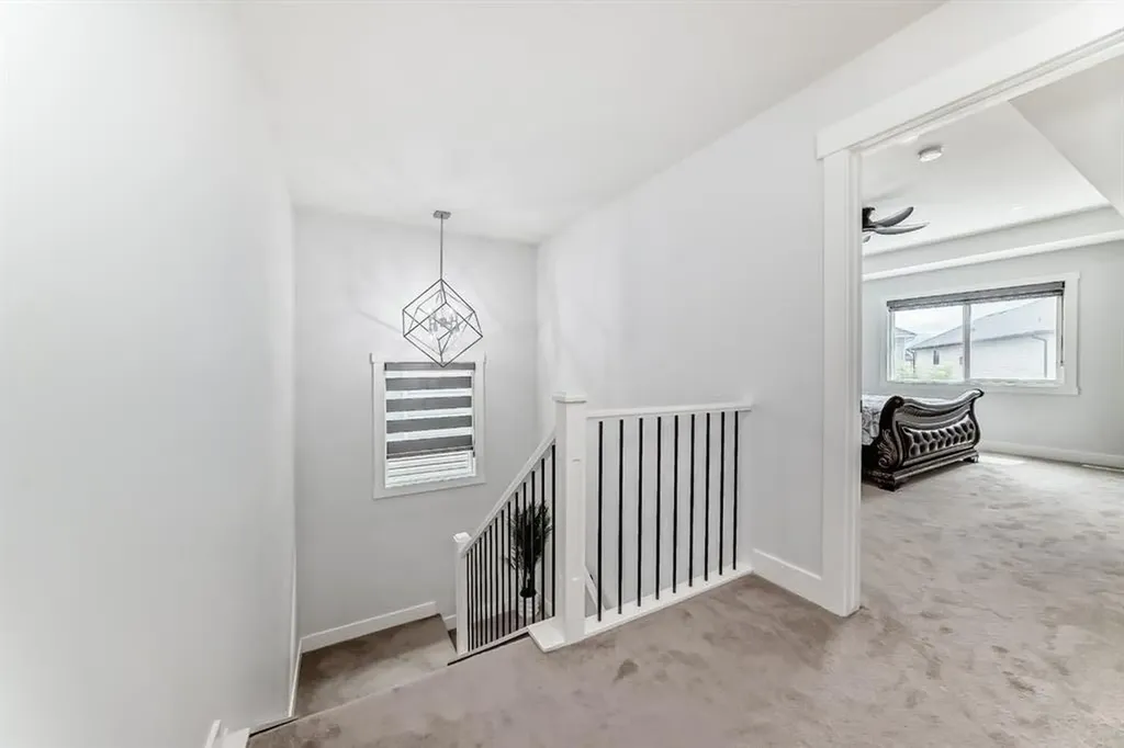 127 Saddlecrest Grove NE Calgary AB T3J2K3