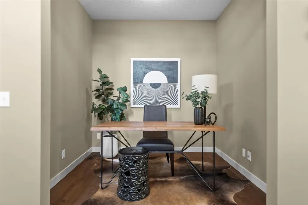 133 Sage Valley Close NW Calgary AB T3R 0E3