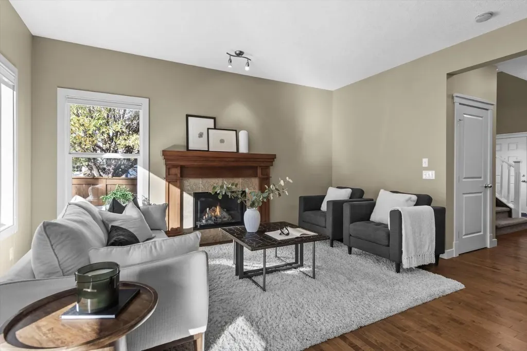 133 Sage Valley Close NW Calgary AB T3R 0E3