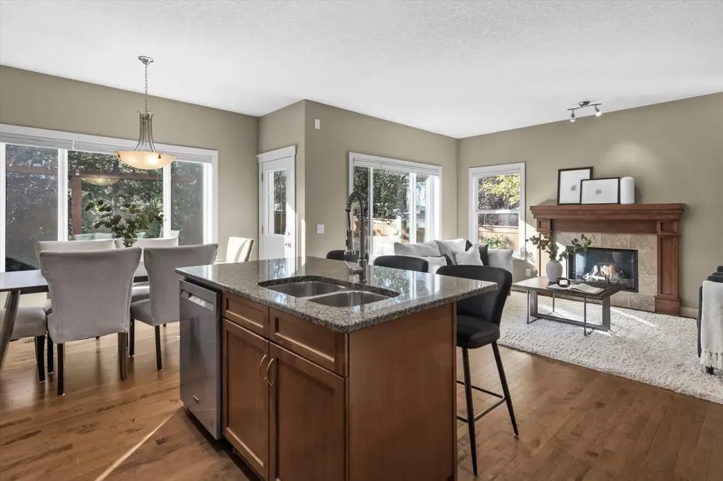 133 Sage Valley Close NW Calgary AB T3R 0E3