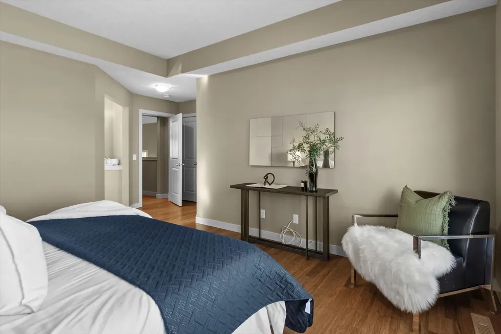 133 Sage Valley Close NW Calgary AB T3R 0E3
