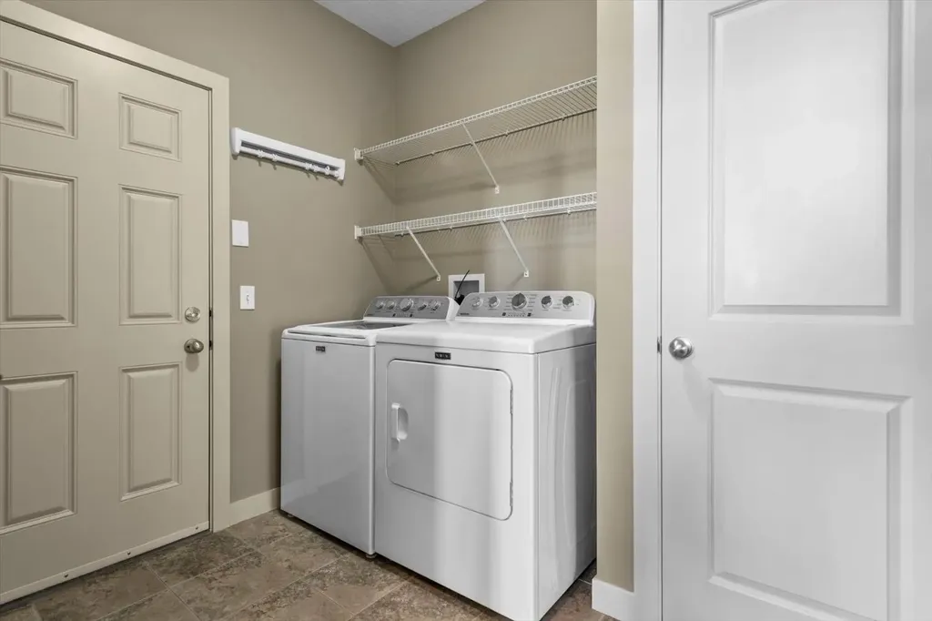 133 Sage Valley Close NW Calgary AB T3R 0E3