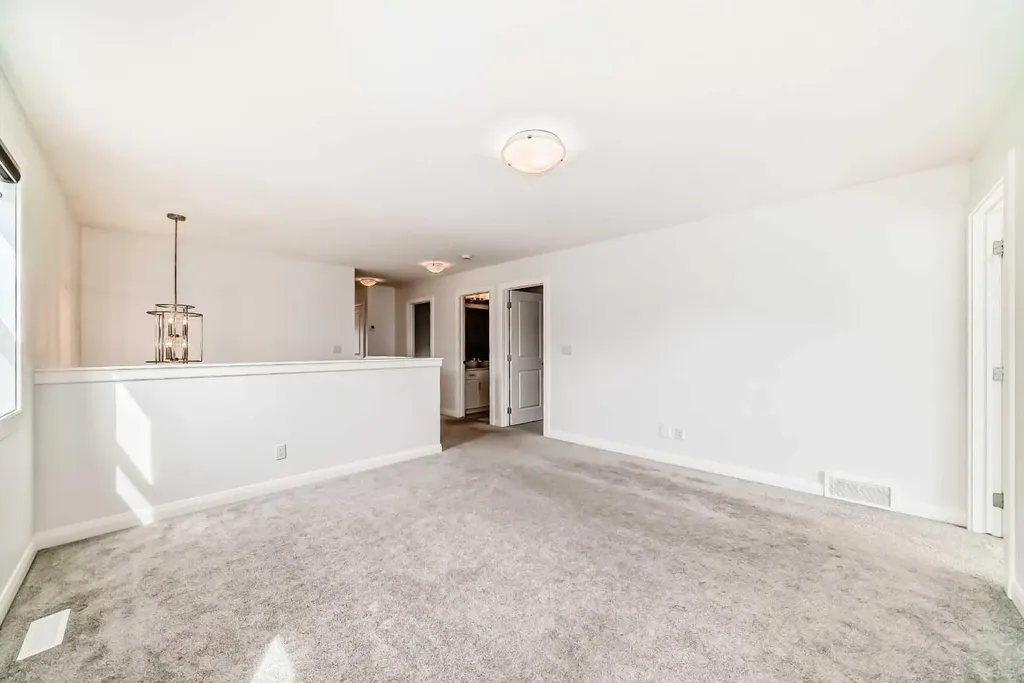 84 Evansfield Close NW Calgary AB T3P 1V7