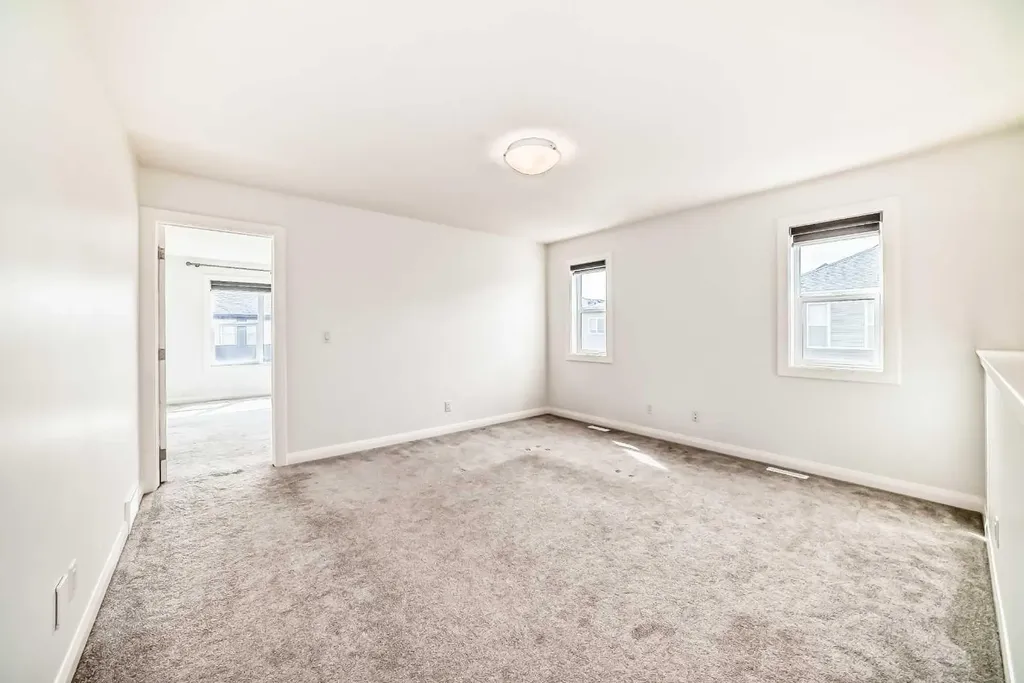 84 Evansfield Close NW Calgary AB T3P 1V7