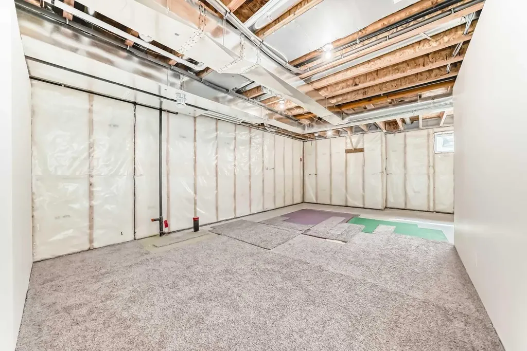 84 Evansfield Close NW Calgary AB T3P 1V7