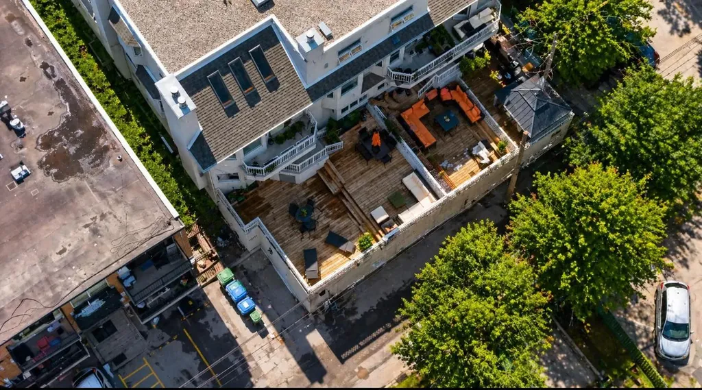 916 19 Avenue SW Calgary AB T2T 0H7