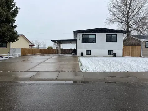 5705 57 Street Taber AB T1G1L1