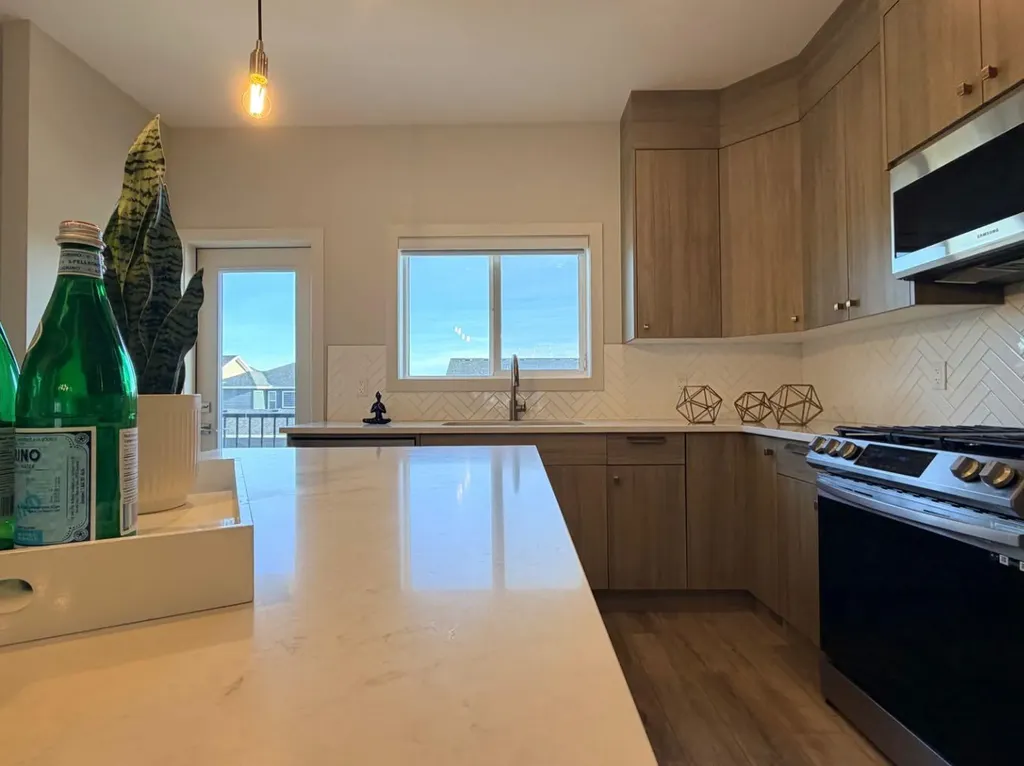 224 River Heights Drive Cochrane AB T4C2T8