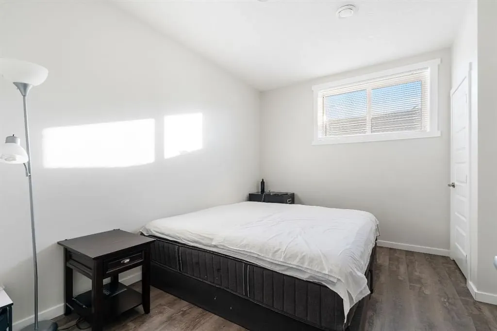 224 River Heights Drive Cochrane AB T4C2T8