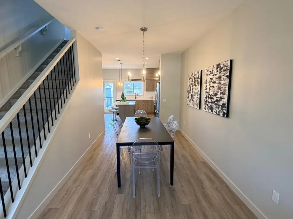 224 River Heights Drive Cochrane AB T4C2T8