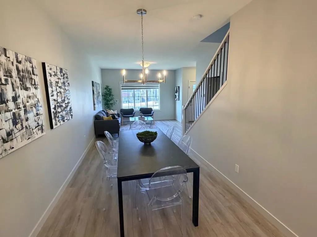 224 River Heights Drive Cochrane AB T4C2T8