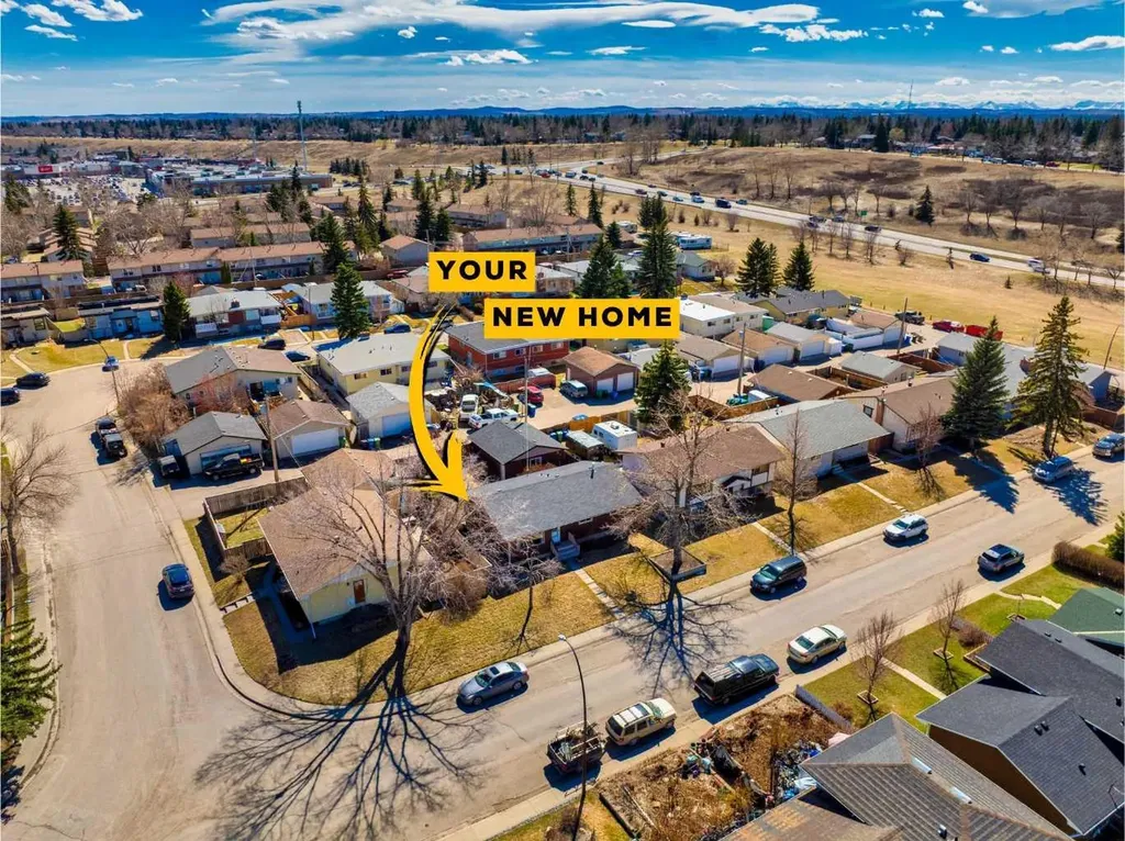 23 Queen Isabella Close SE Calgary AB T2J 3R2