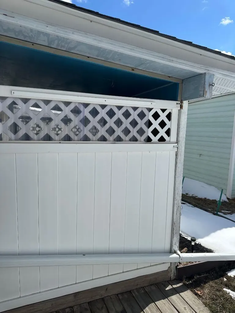 35 Ellis Street Red Deer AB T4R 2C8