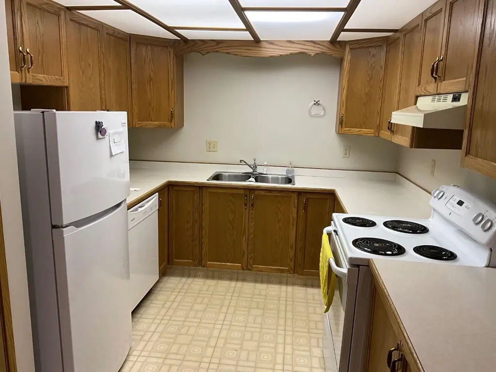 35 Ellis Street Red Deer AB T4R 2C8