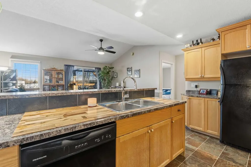 124080 Township Road 593a Rural Woodlands County AB T7S 1P2