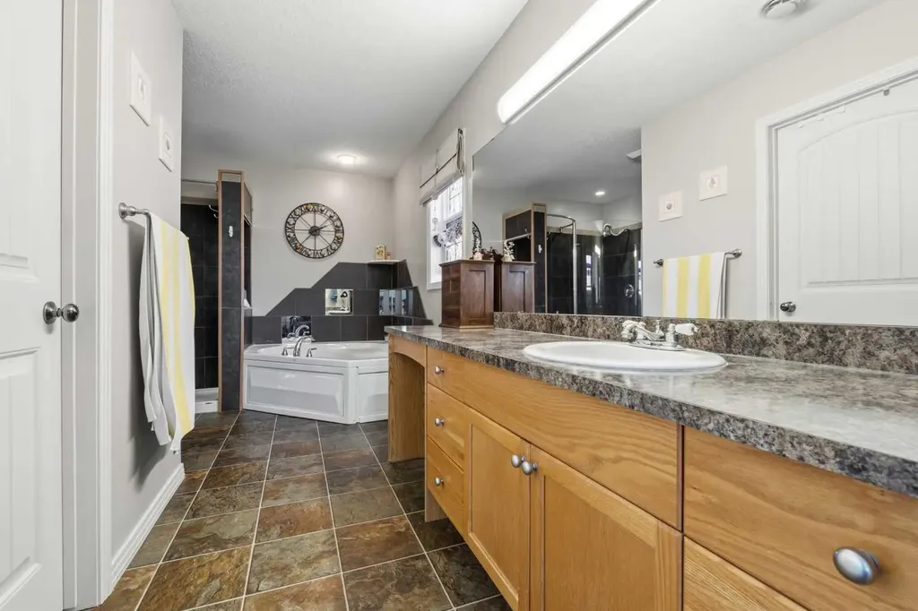 124080 Township Road 593a Rural Woodlands County AB T7S 1P2