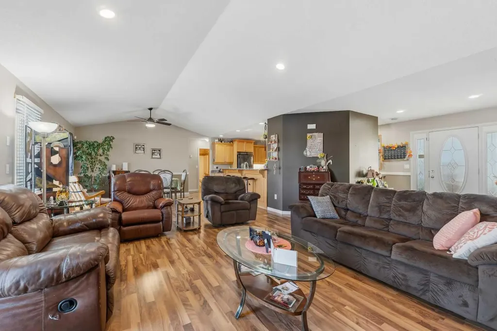 124080 Township Road 593a Rural Woodlands County AB T7S 1P2
