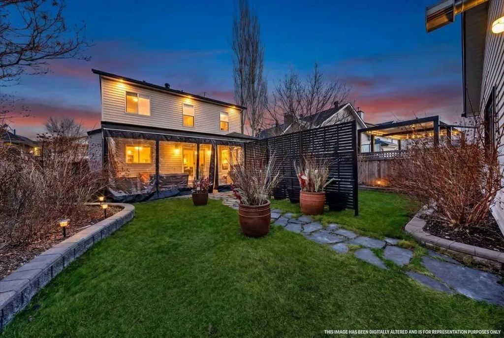 18 Inverness Rise SE Calgary AB T2Z 2X2