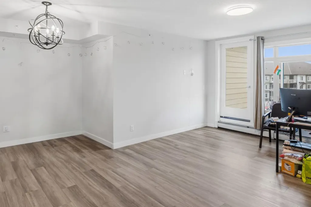 6118 80 Avenue NE Calgary AB T3J0S6