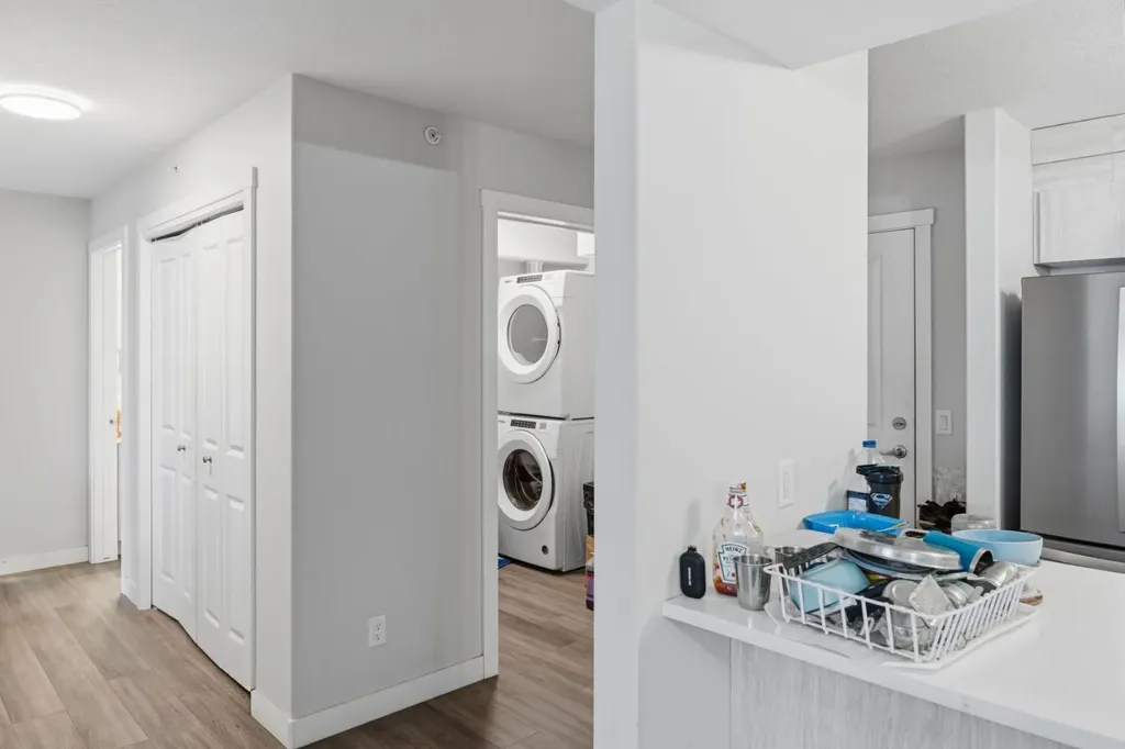 6118 80 Avenue NE Calgary AB T3J0S6