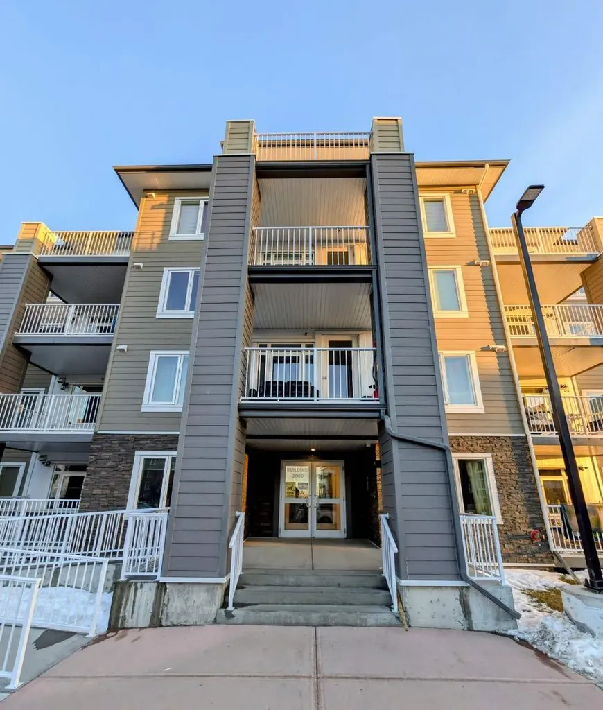 6118 80 Avenue NE Calgary AB T3J0S6