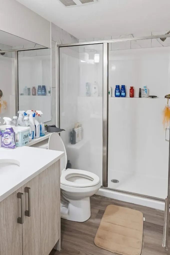 6118 80 Avenue NE Calgary AB T3J0S6