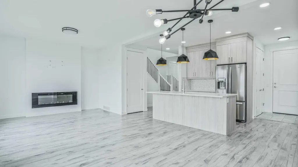 1025 Iron Landing Way Crossfield AB T0M 0S0