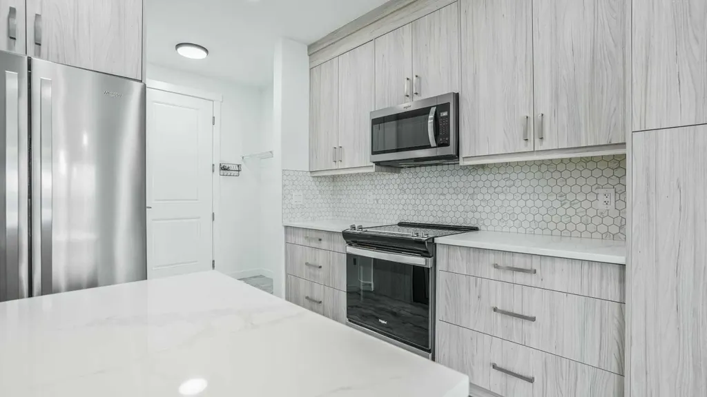 1025 Iron Landing Way Crossfield AB T0M 0S0