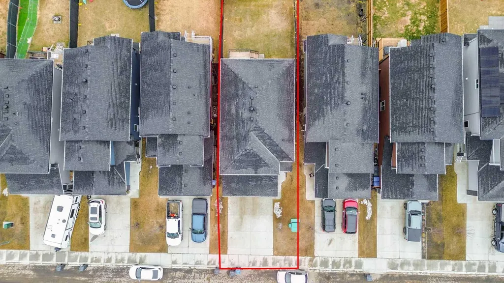 1025 Iron Landing Way Crossfield AB T0M 0S0