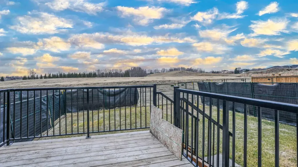 1025 Iron Landing Way Crossfield AB T0M 0S0