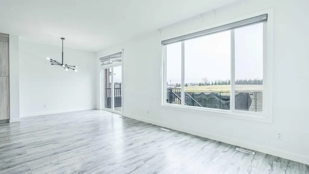1025 Iron Landing Way Crossfield AB T0M 0S0