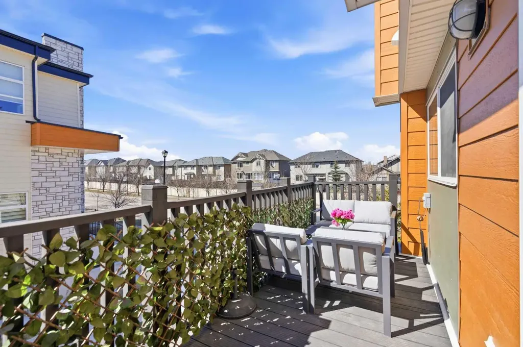 1530 Bayside Avenue SW Airdrie AB T4B 4B5