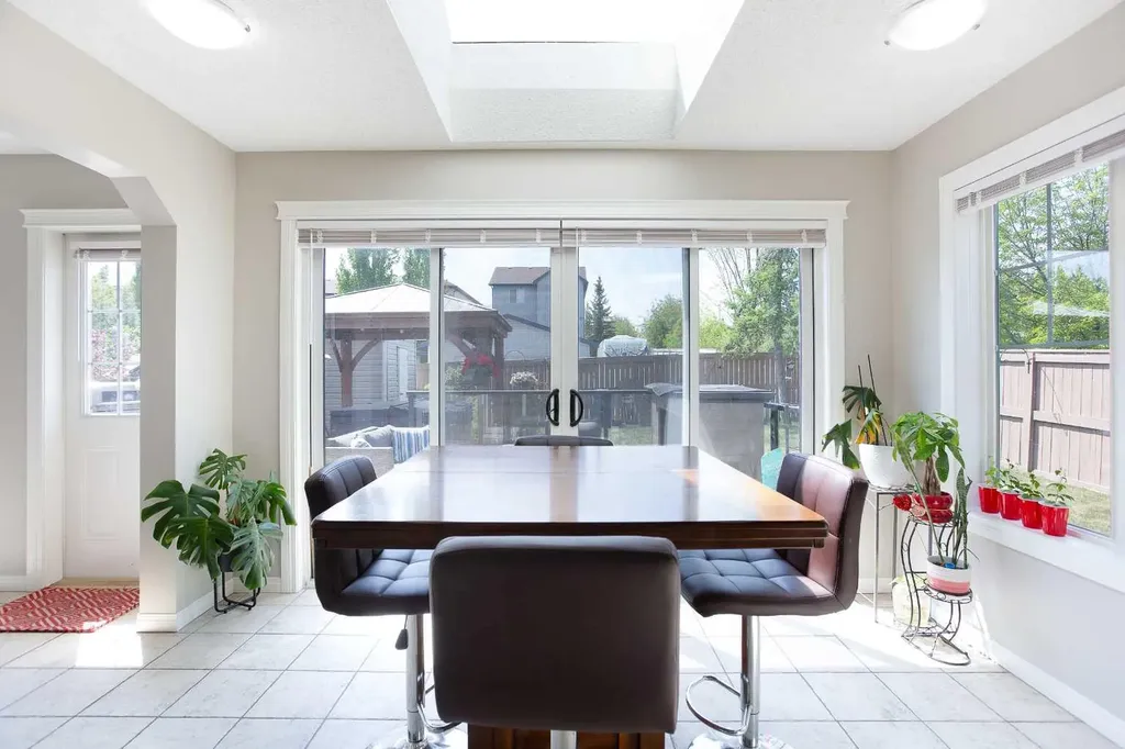 403 Morningside Way SW Airdrie AB T4B 3M5