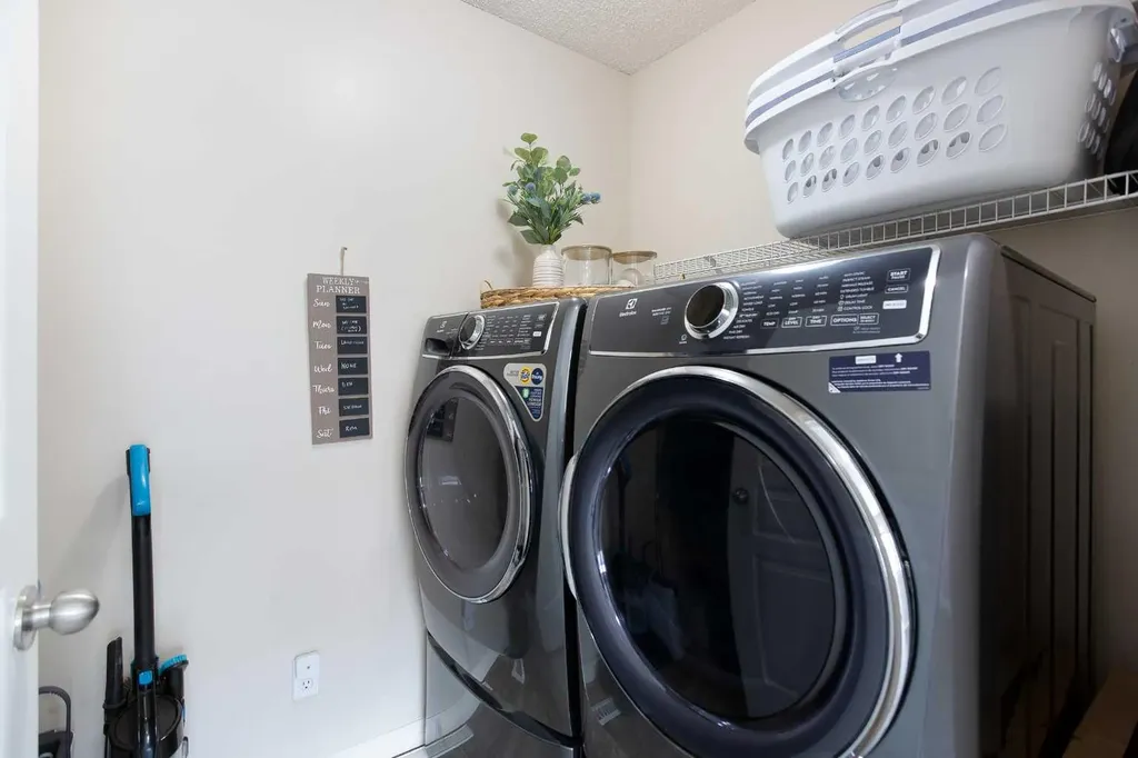 403 Morningside Way SW Airdrie AB T4B 3M5