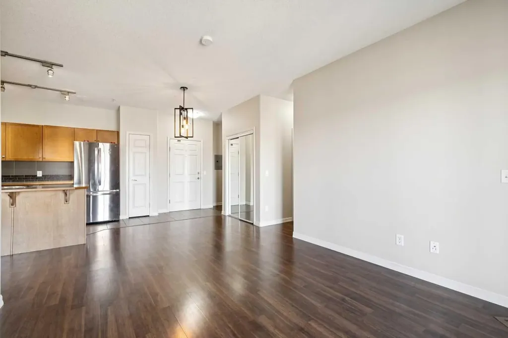 92 Crystal Shores Road Okotoks AB T1S 2N2