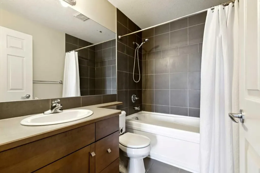 92 Crystal Shores Road Okotoks AB T1S 2N2