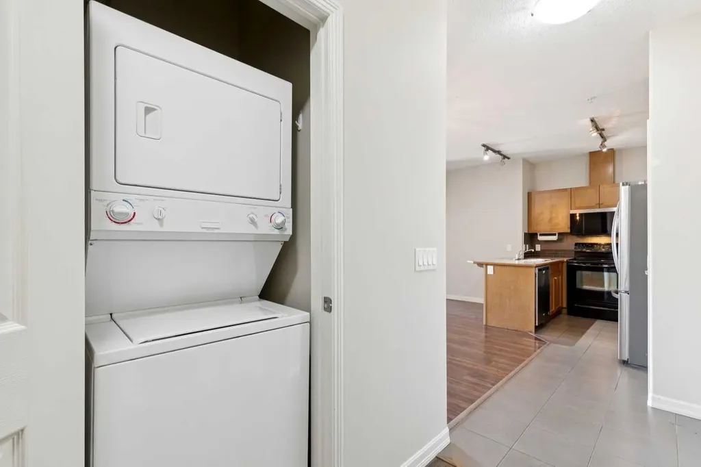 92 Crystal Shores Road Okotoks AB T1S 2N2