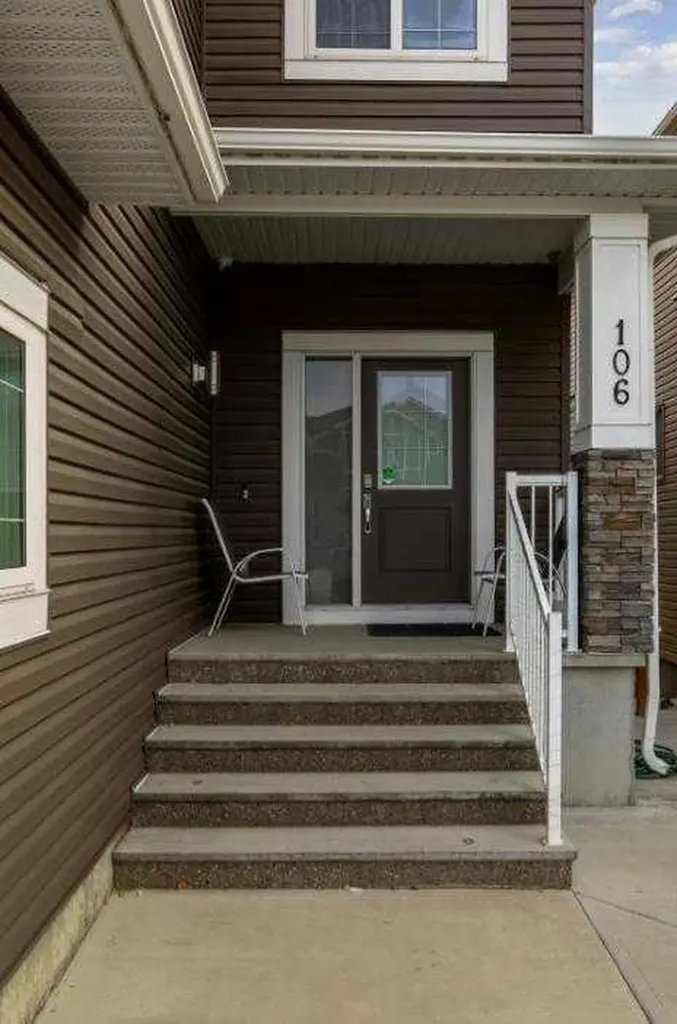106 Baysprings Gardens SW Airdrie AB T4B5C6